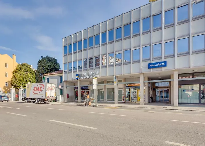 Vidar Гостевой дом Местре